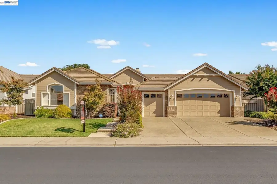 5040 Green Grove Ln, Roseville, CA 95747 - #2