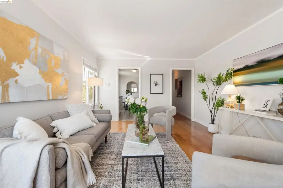 2907 55th Avenue, Oakland, CA 94605 - #2