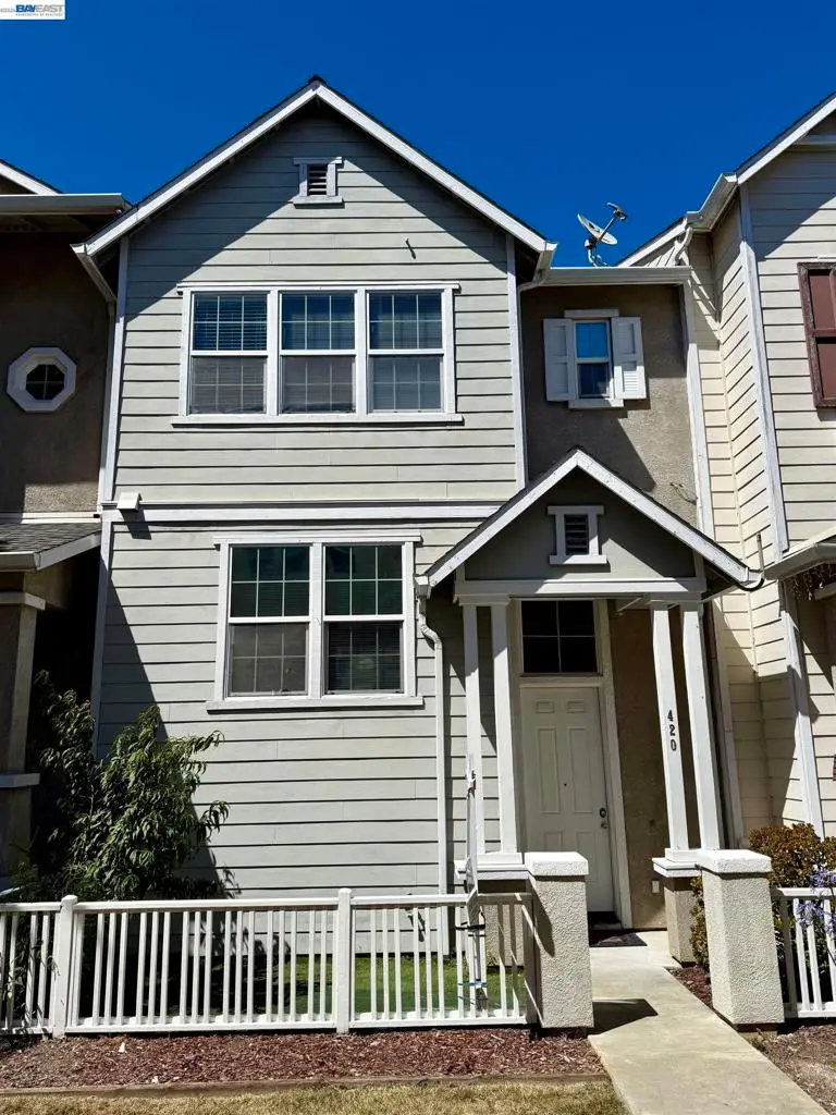 420 Summer Ln, Richmond, CA 94806 - #1