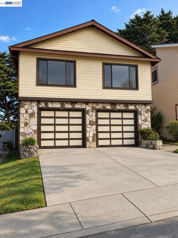 77 Parkrose Ave, Daly City, CA 94015