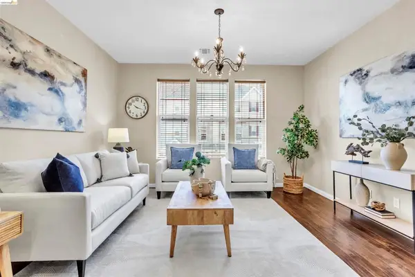1543 Nevin Plz, Richmond, CA 94801