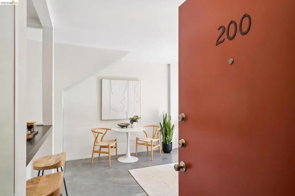 3751 Harrison St #200, Oakland, CA 94611 - #1