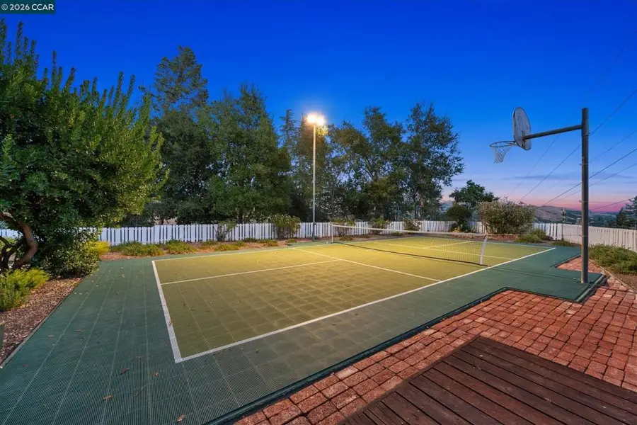 26 Ravenhill Ln, Moraga, CA 94556 - #3