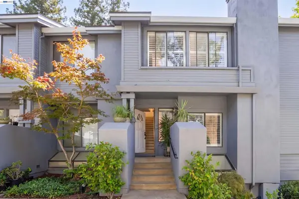 1655 Geary Rd #21, Walnut Creek, CA 94597