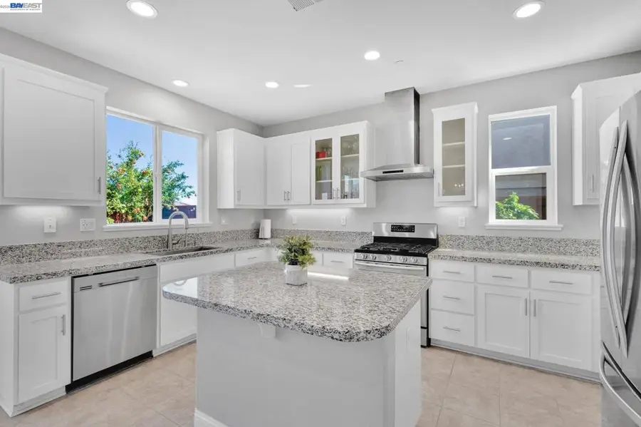 2737 Rio Seco Dr, Bay Point, CA 94565 - #2