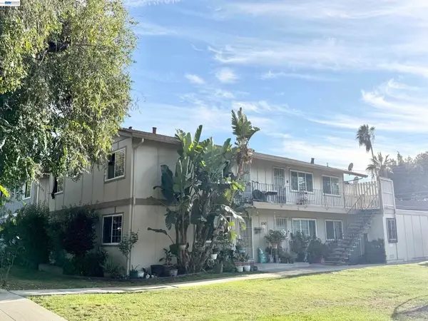 5747 Almaden Rd, San Jose, CA 95118