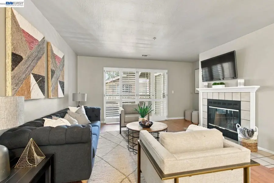 2627 Oak Rd #B, Walnut Creek, CA 94597 - #2