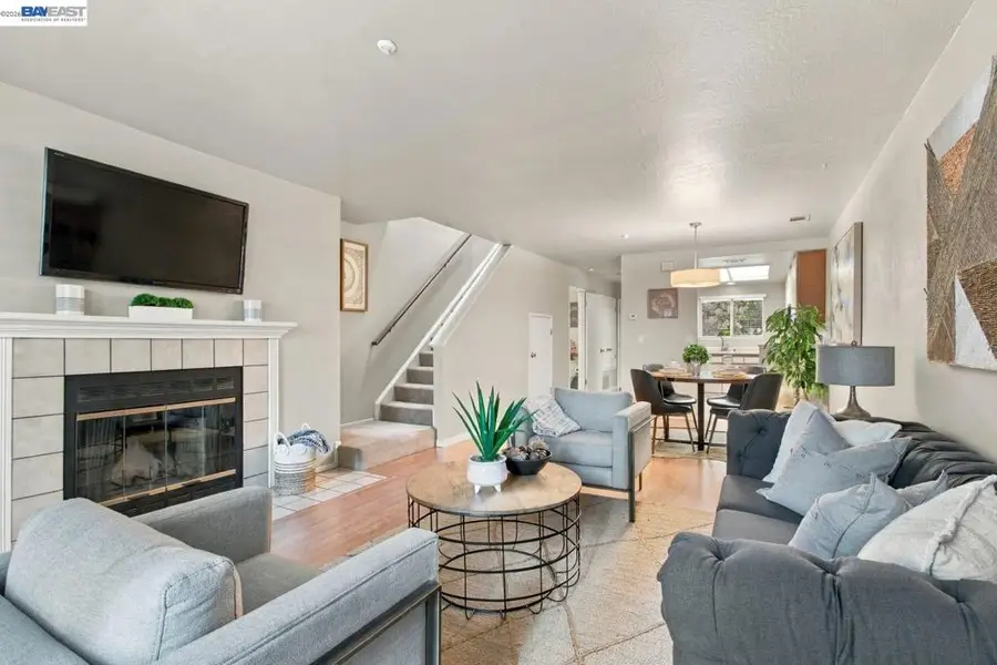 2627 Oak Rd #B, Walnut Creek, CA 94597 - #3