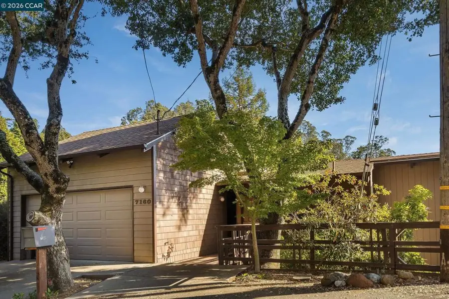 7160 Thorndale Dr, Oakland, CA 94611 - #2