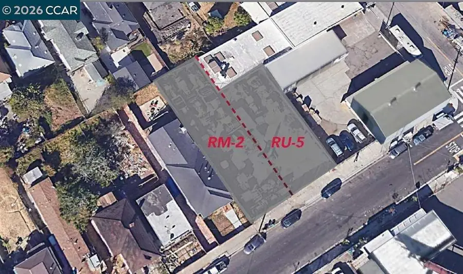 3319 Linden St, Oakland, CA 94608 - #2