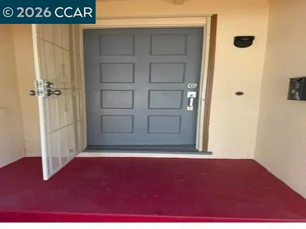 4809 Walnut St, Oakland, CA 94619