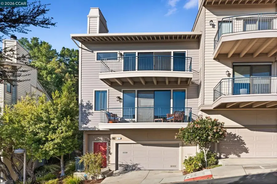 5 Schooner Hill, Oakland, CA 94618 - #2