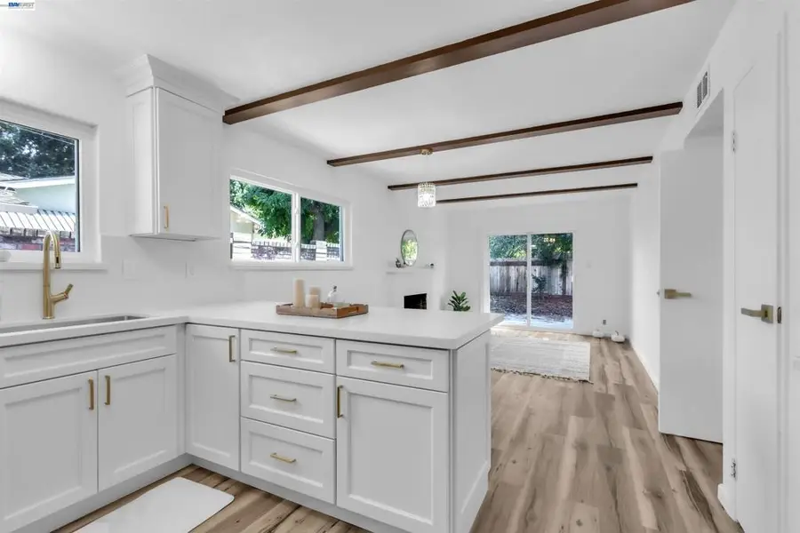 1859 Lynwood Dr, Concord, CA 94519 - #2
