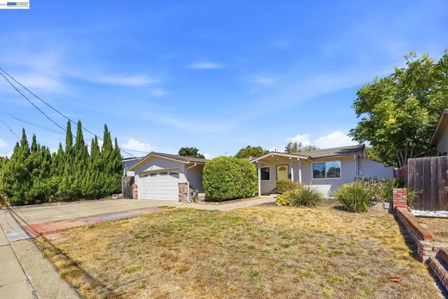 33438 University Dr, Union City, CA 94587 - #2
