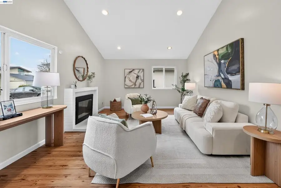 32536 Lake Barlee Ln, Fremont, CA 94555 - #2