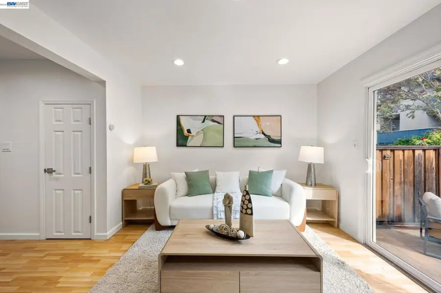 7070 Rainbow Dr #9, San Jose, CA 95129 - #3