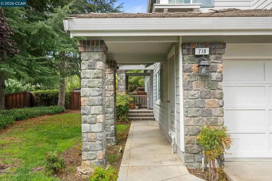 718 Anizumne Ct, Clayton, CA 94517 - #2