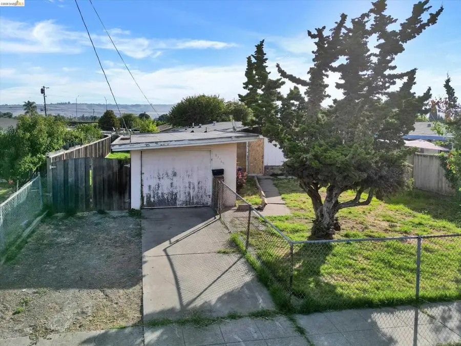 27758 La Porte Ave, Hayward, CA 94545 - #3