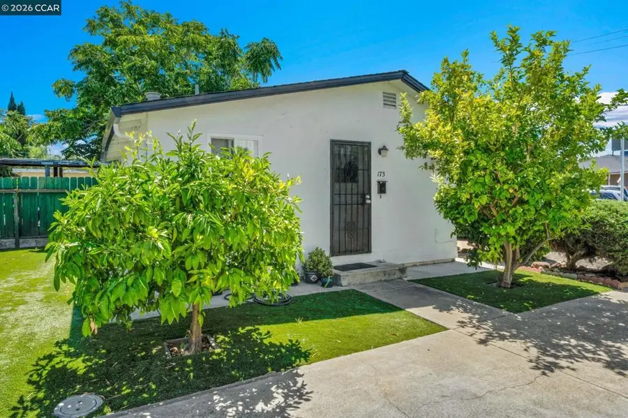 173 E 15th St, Pittsburg, CA 94565 - #2