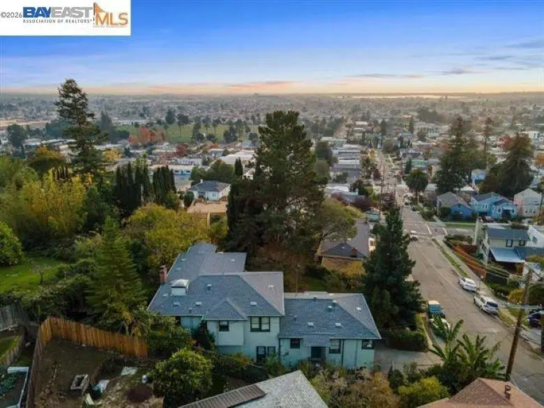6338 Buena Ventura Ave, Oakland, CA 94605 - #3