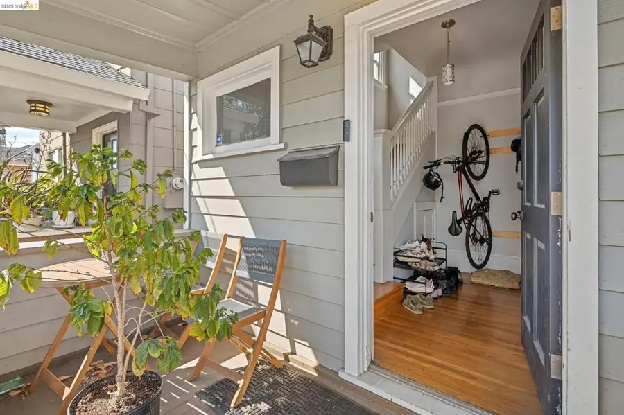 5401 Genoa, Oakland, CA 94611 - #3