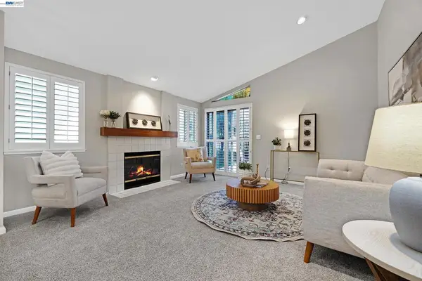 1816 Sinclair Dr, Pleasanton, CA 94588