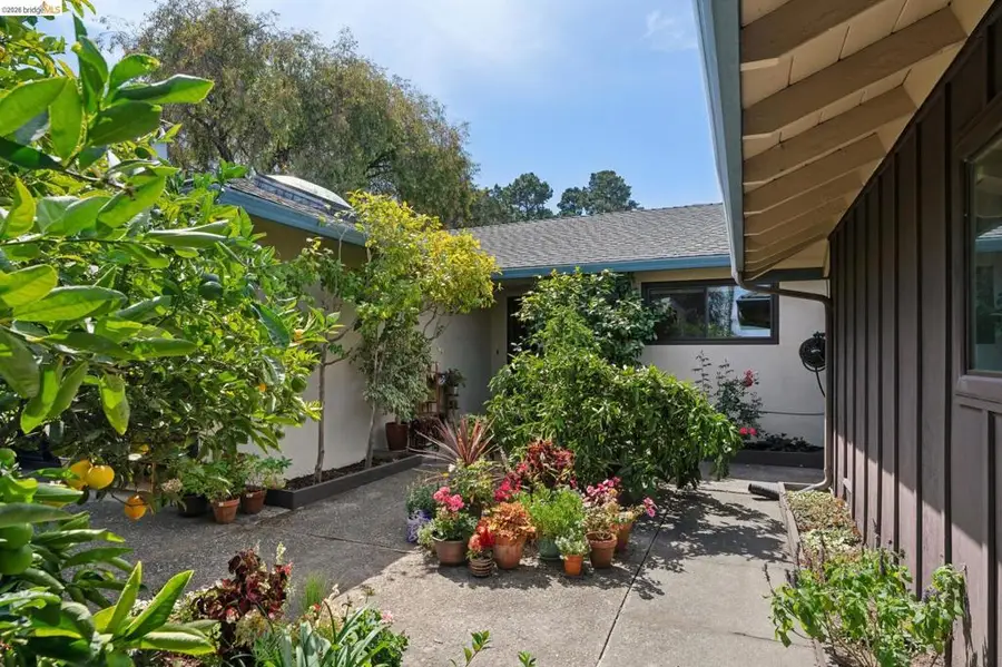 904 View Drive, Richmond, CA 94803 - #3