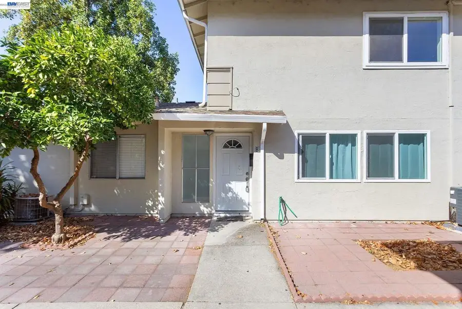 1387 Del Rio Cir #B, Concord, CA 94518 - #2