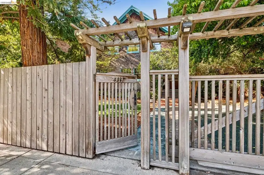 2319 Woolsey St, Berkeley, CA 94705 - #3