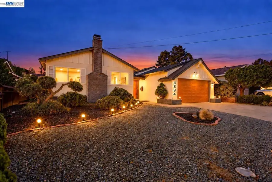 4884 Larimer Way, Castro Valley, CA 94546 - #2