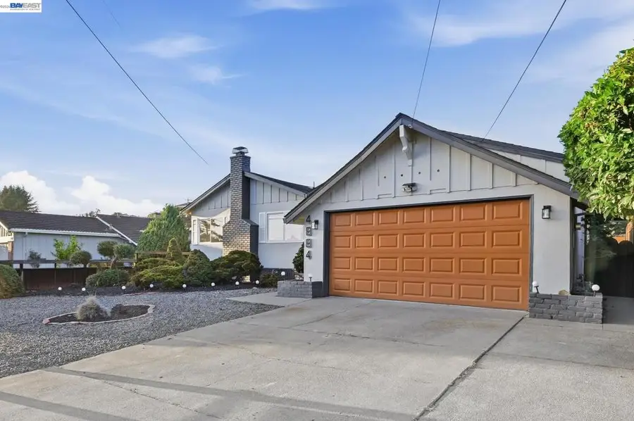 4884 Larimer Way, Castro Valley, CA 94546 - #3