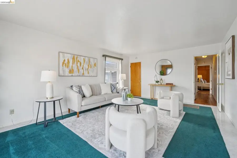 5709 Walnut Street, Oakland, CA 94605 - #2