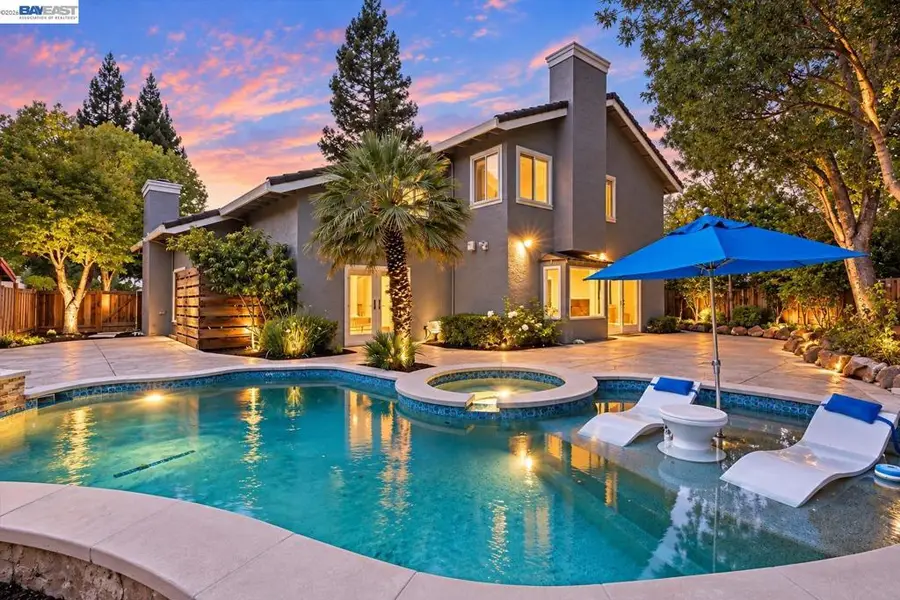 749 Sweet Water Dr, Danville, CA 94506 - #2
