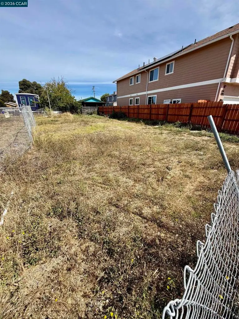 284 N Vernon, Richmond, CA 94801 - #3