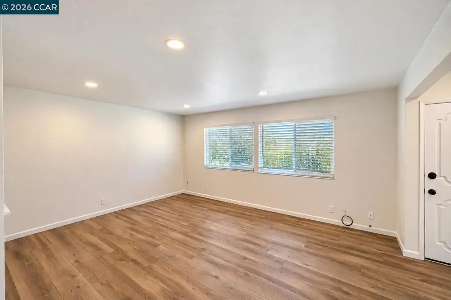 1416 Del Rio Cir #B, Concord, CA 94518 - #2