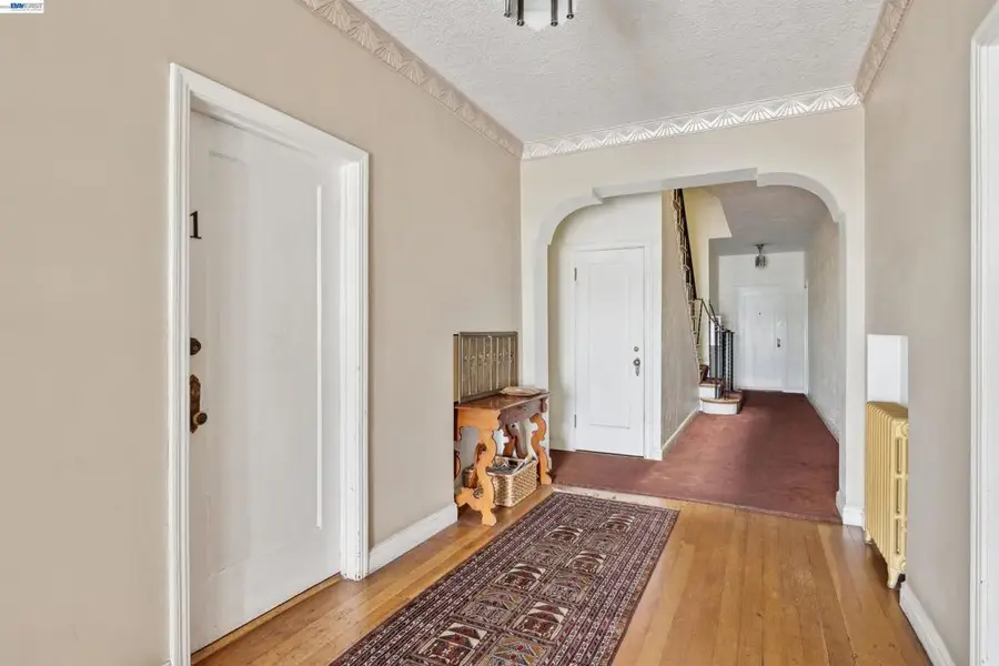 1438 Lakeshore Ave #6, Oakland, CA 94606 - #3