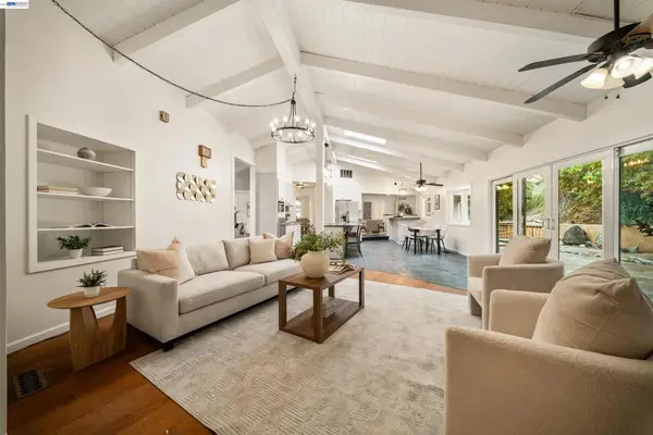 699 Fiesta Pl, Hayward, CA 94544