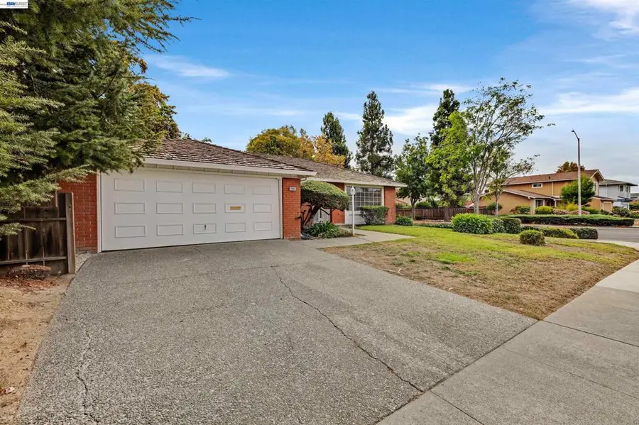 4980 Stafford Pl, Newark, CA 94560 - #2