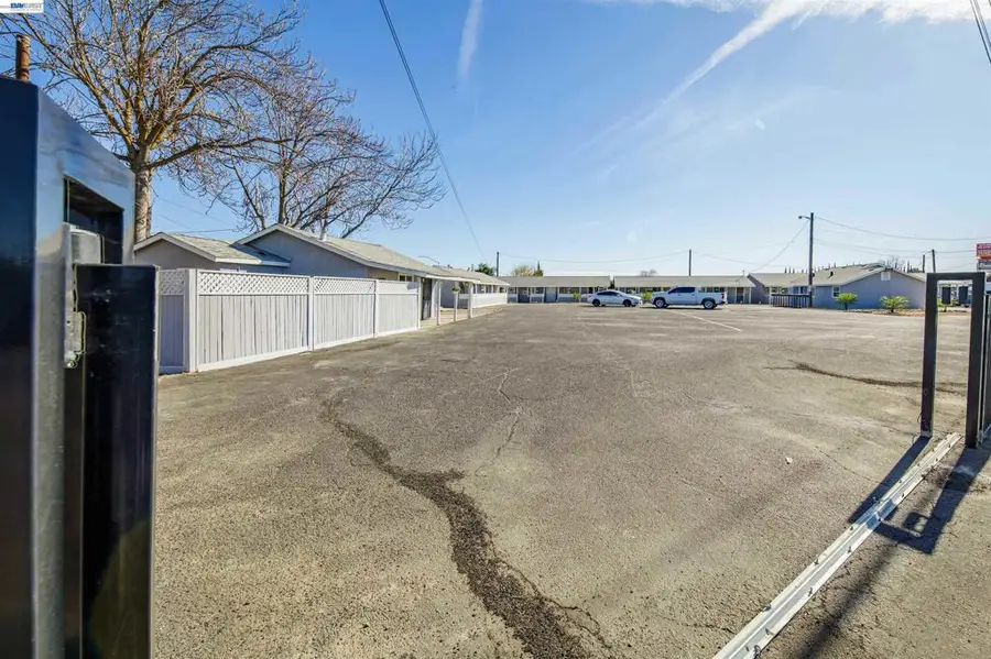 3836 El Camino Ave, Ceres, CA 95307 - #3