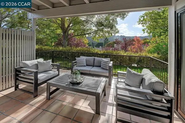 925 Terra California Dr #2, Walnut Creek, CA 94595