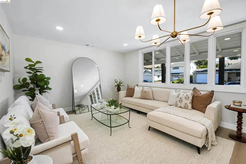 31871 Kennet St, Hayward, CA 94544 - #1