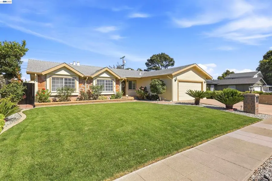 8657 Davona Dr, Dublin, CA 94568 - #2