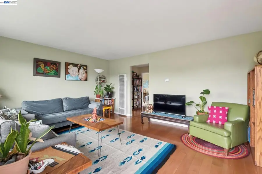 3054 Bona St #D, Oakland, CA 94601 - #2