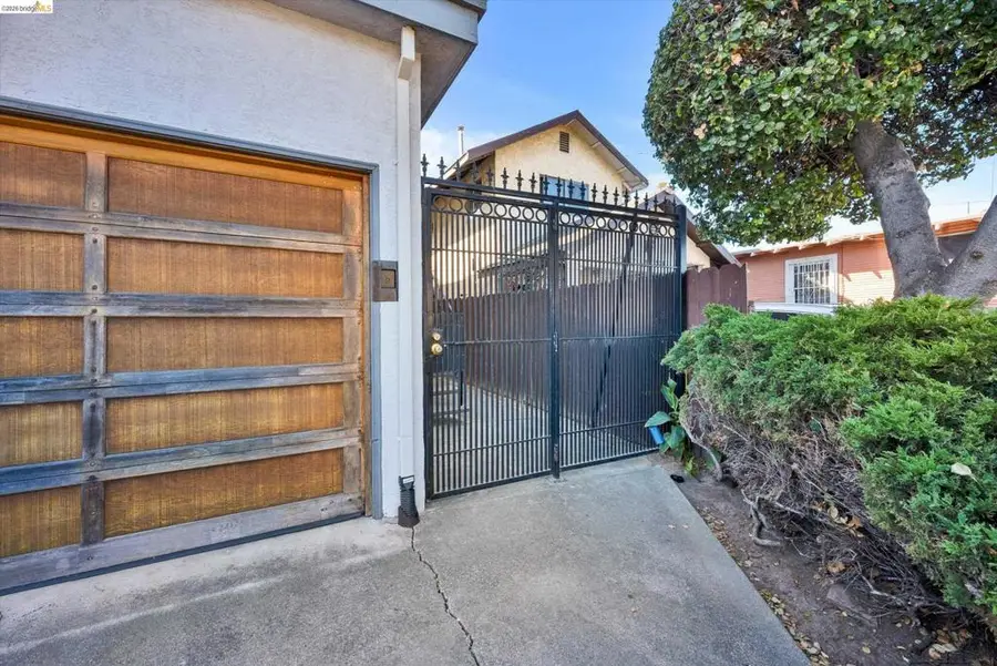 1640 104th Ave, Oakland, CA 94603 - #3