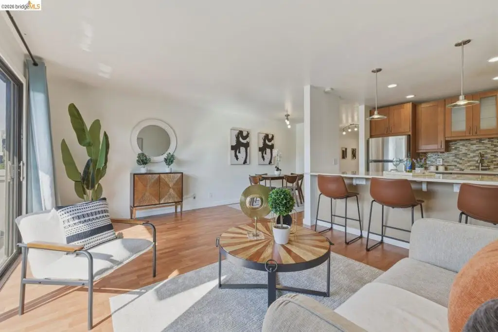 5 Embarcadero #126, Oakland, CA 94607 - #1