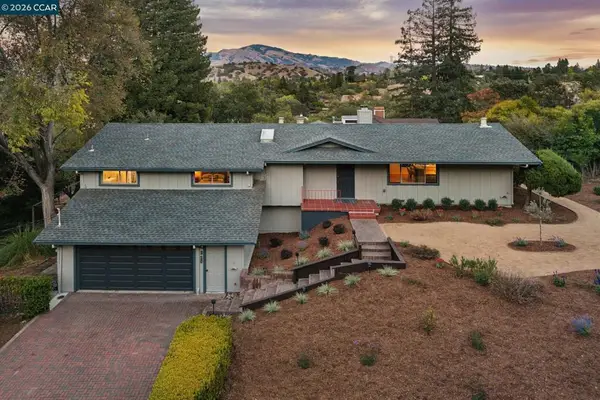 220 Grover Ln, Walnut Creek, CA 94596