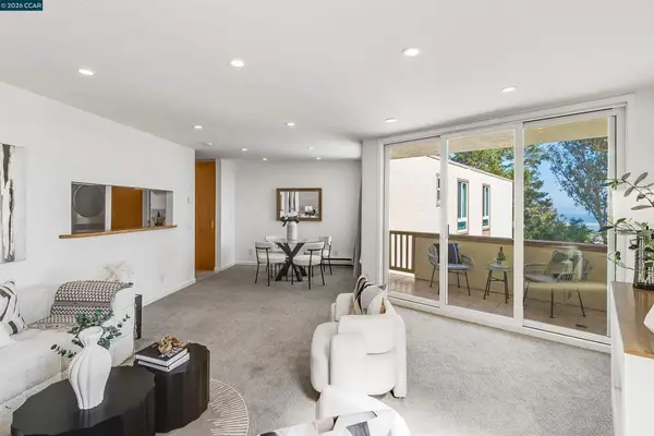340 Vallejo Dr #83, Millbrae, CA 94030