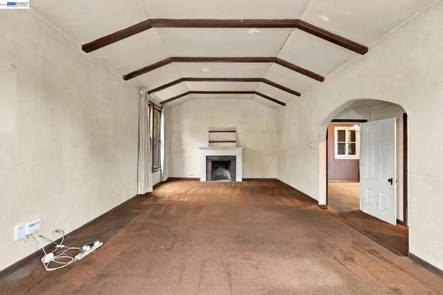 2525 E 29th St, Oakland, CA 94602 - #3