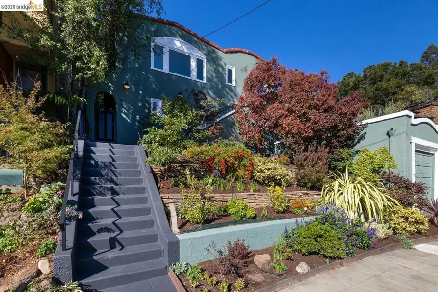 5981 Chabolyn Ter, Oakland, CA 94618 - #2