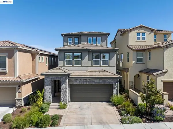 258 Benmore Dr, Hayward, CA 94542